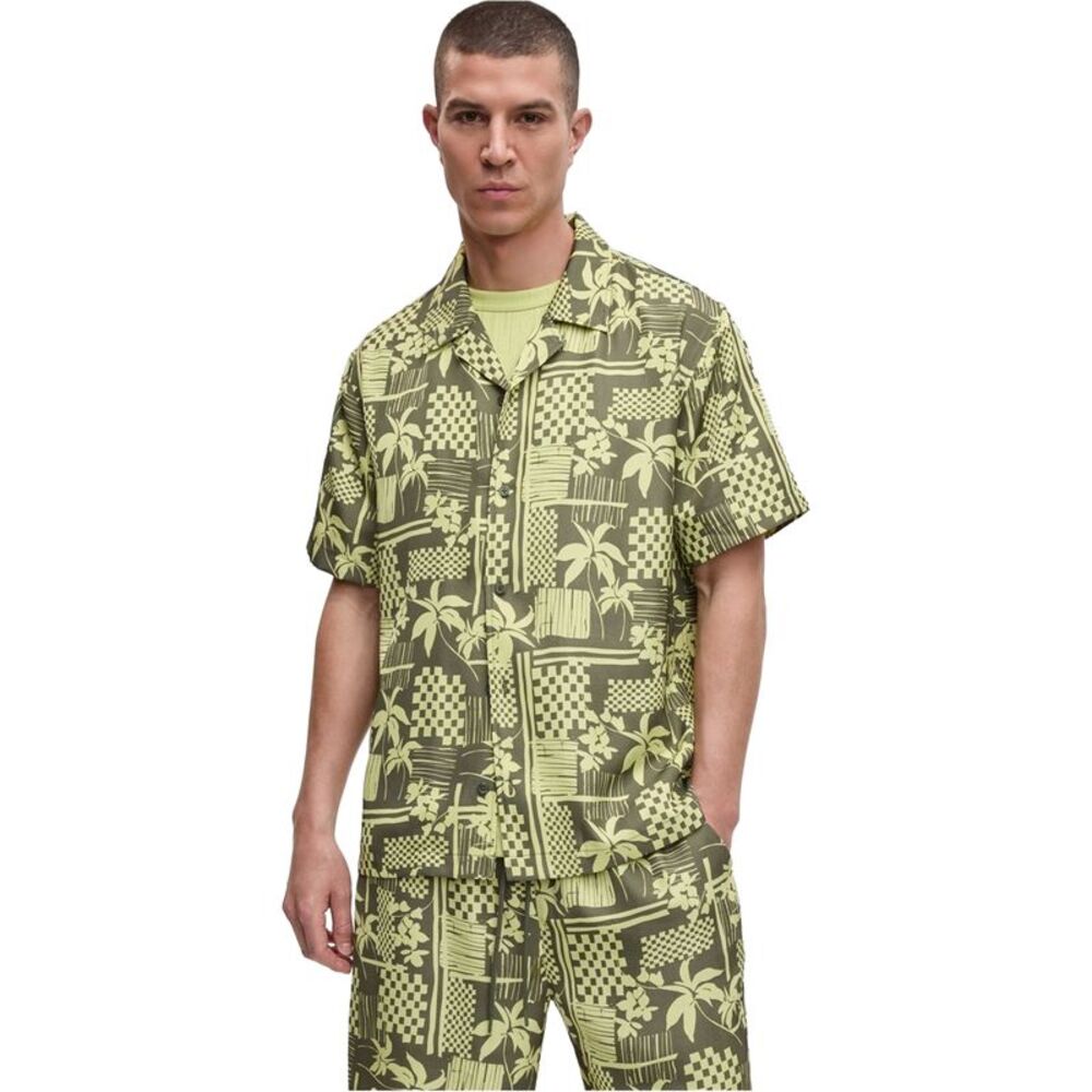 Mode Of One Mens Vacation Palm Camp Button Up Shirt, NWT
